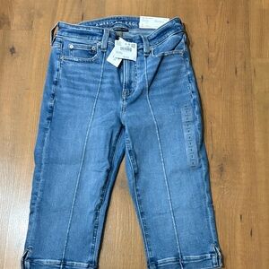 American Eagle Outfitters Blue Capri Jeans